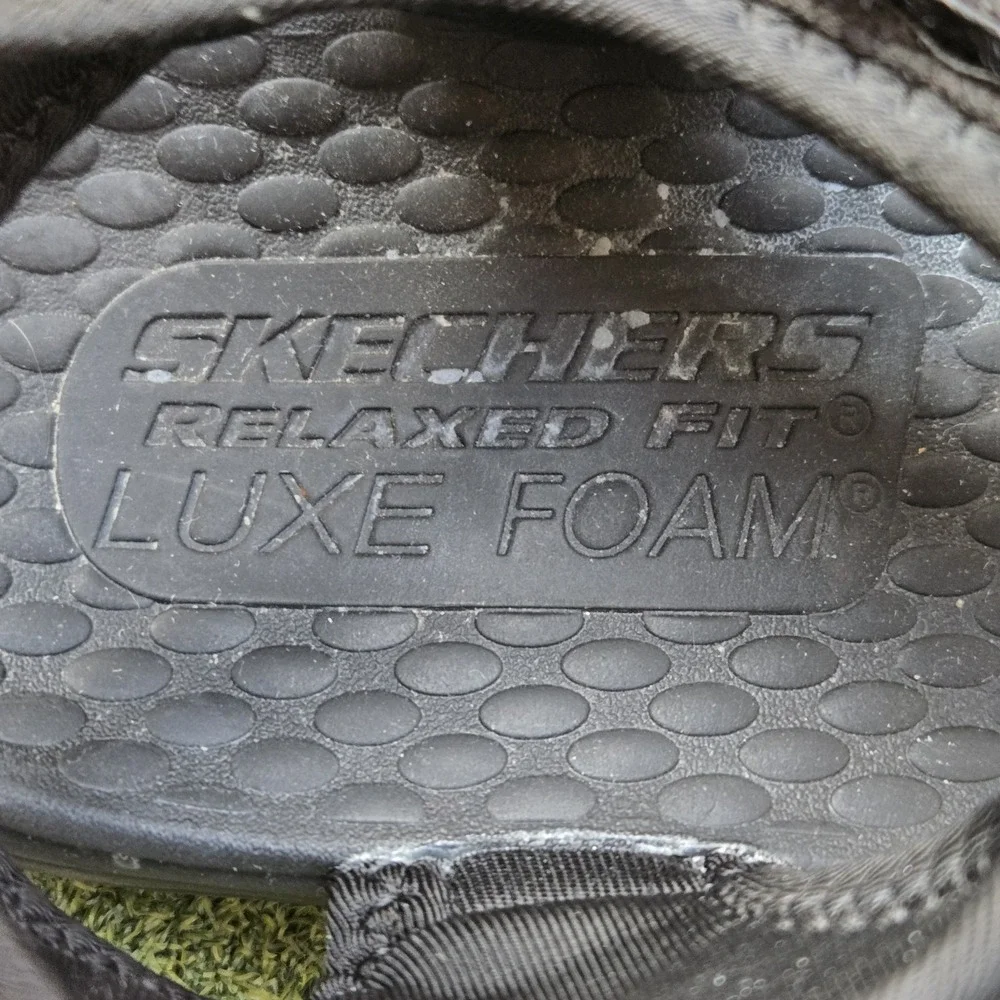 Skechers Sandals Mens Size 8 Goodyear Relaxed Fit Luxe Foam Black/gray